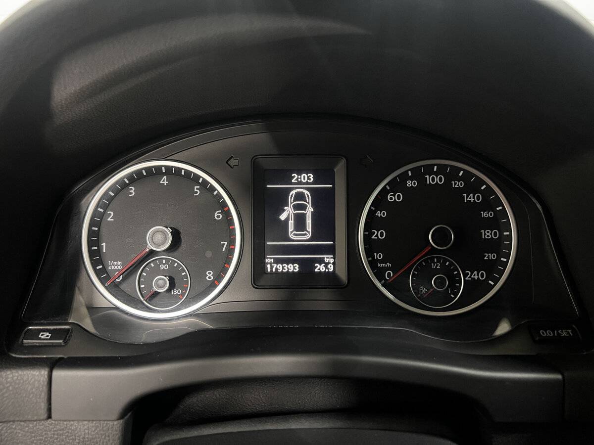 Б/У Фольксваген Тигуан 2012 года. Фото: #12