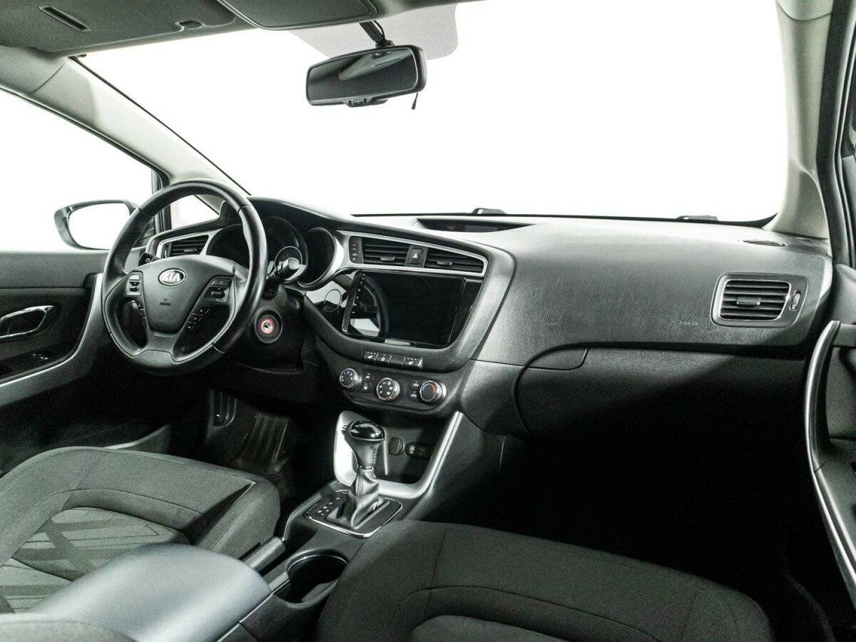 Б/У Киа Сид 2015 года. Фото: #8