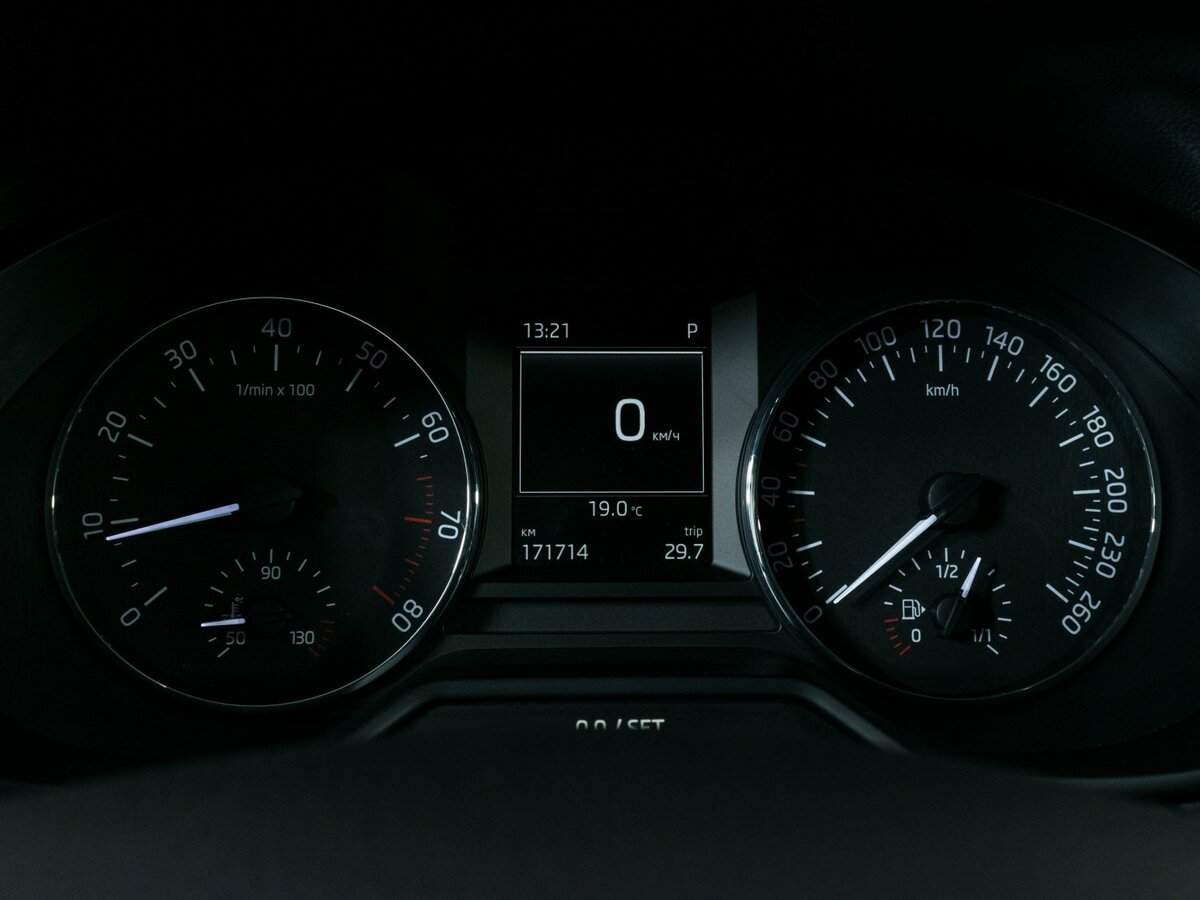 Б/У Шкода Октавия 2015 года. Фото: #12