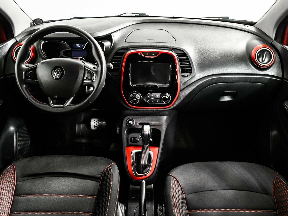 Б/У Рено Каптюр 2019 года. Фото: #10