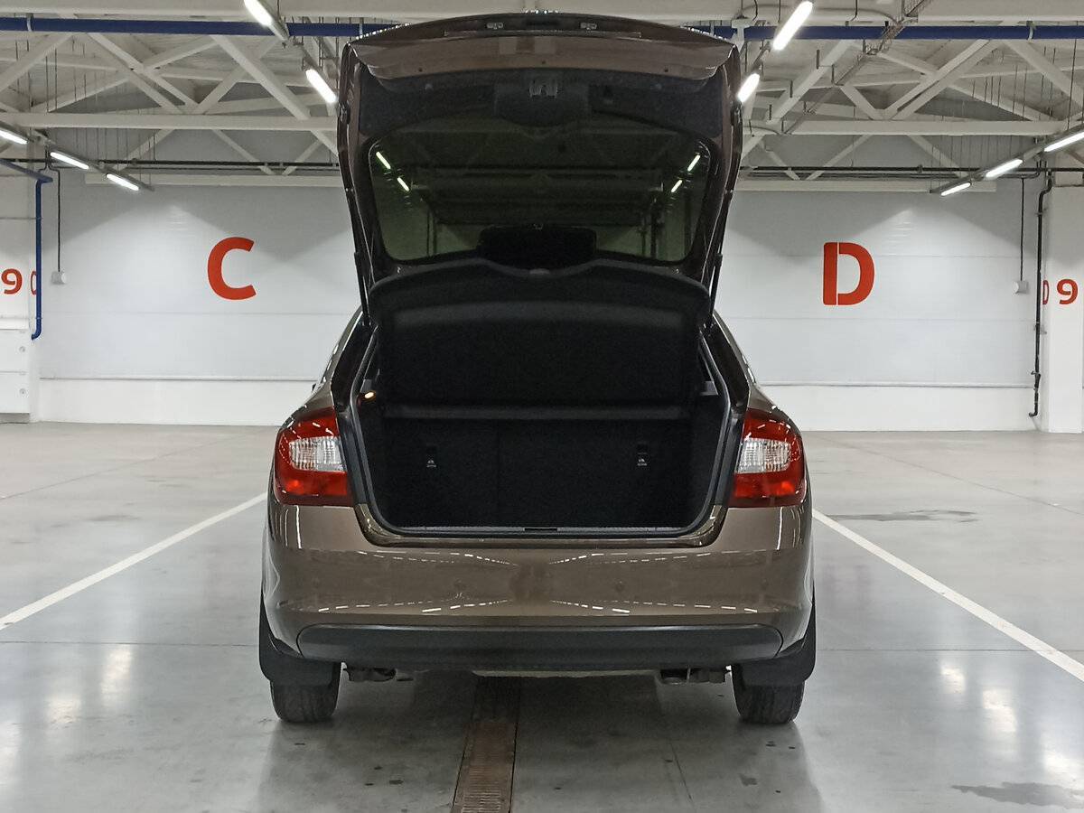 Б/У Шкода Рапид 2019 года. Фото: #9