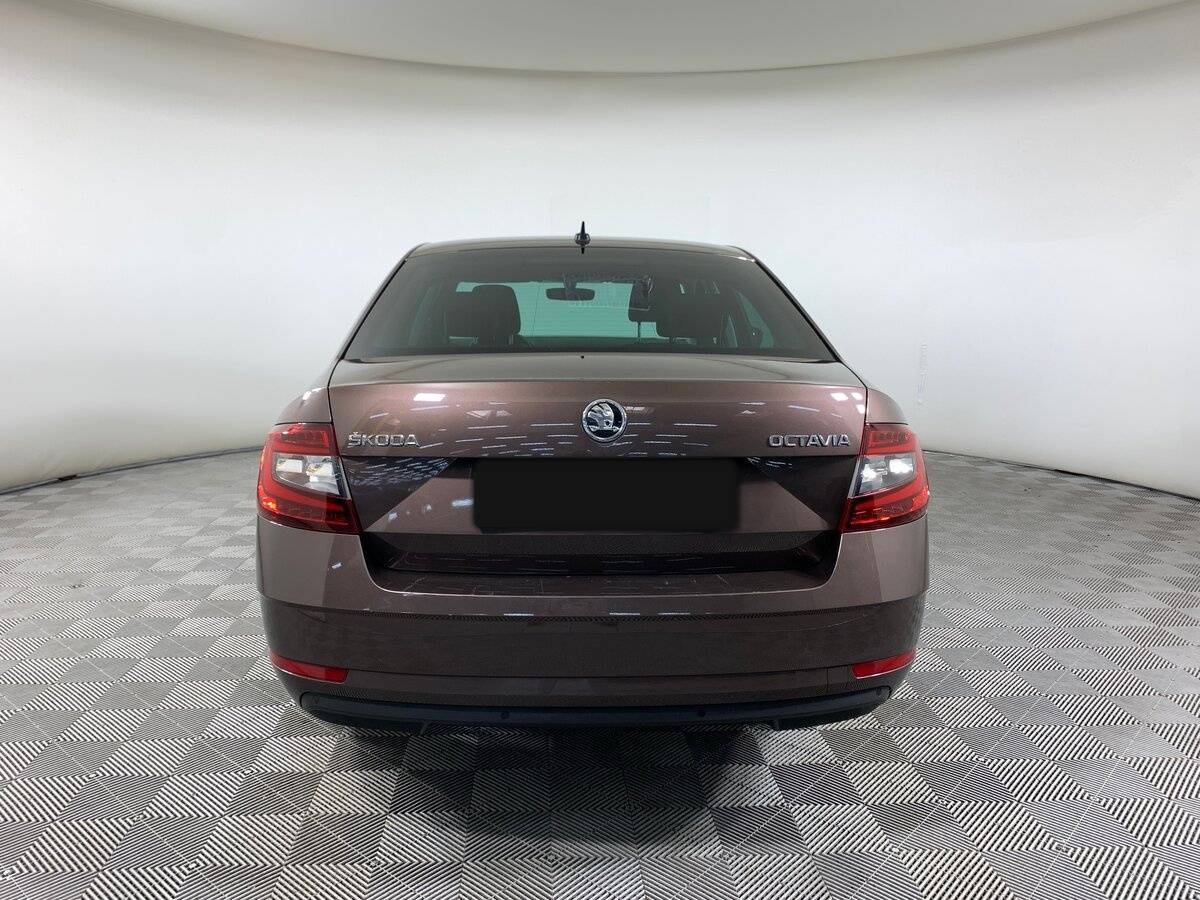 Б/У Шкода Октавия 2018 года. Фото: #5