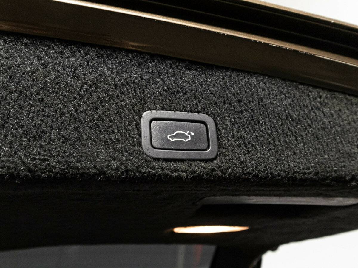 Б/У Вольво ИксЦ60 2012 года. Фото: #15