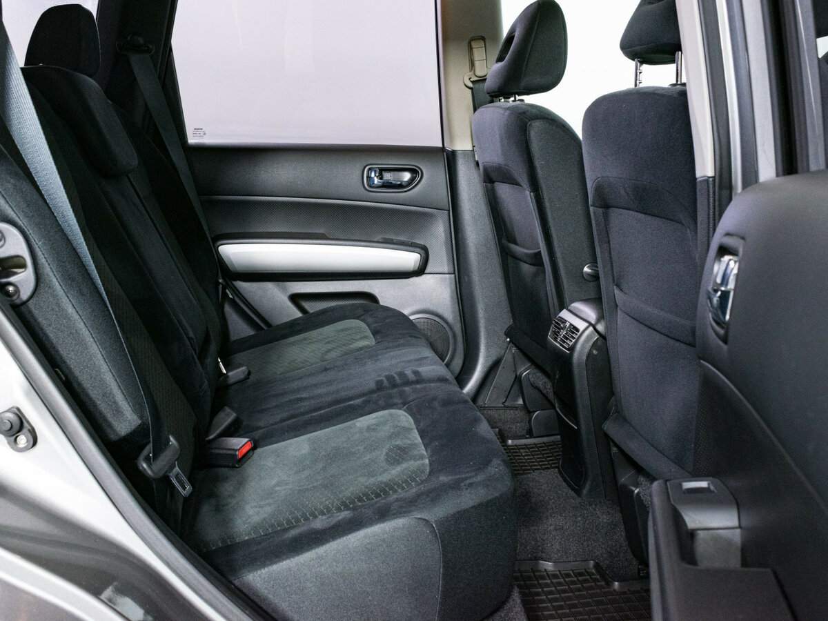 Б/У Ниссан Икс-Трейл 2013 года. Фото: #11