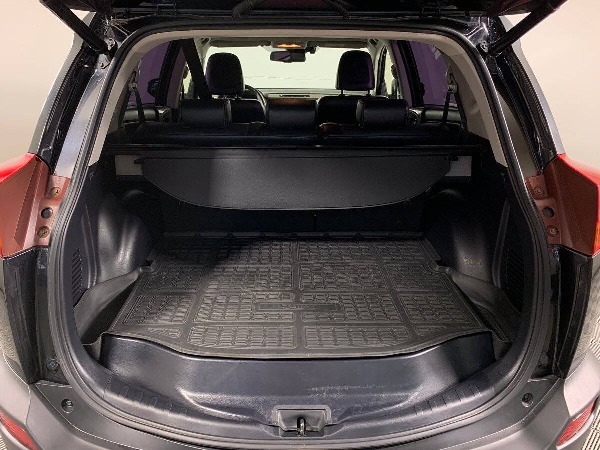 Б/У Тойота Рав4 2013 года. Фото: #18