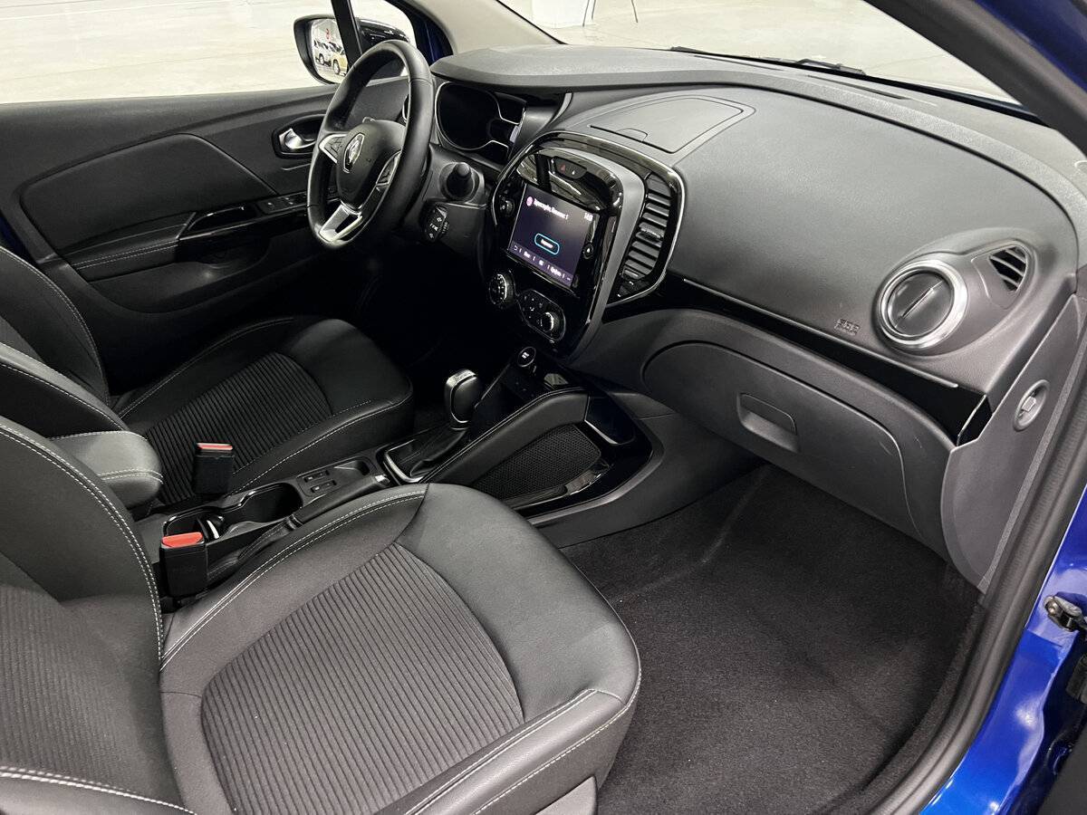 Б/У Рено Каптюр 2021 года. Фото: #10