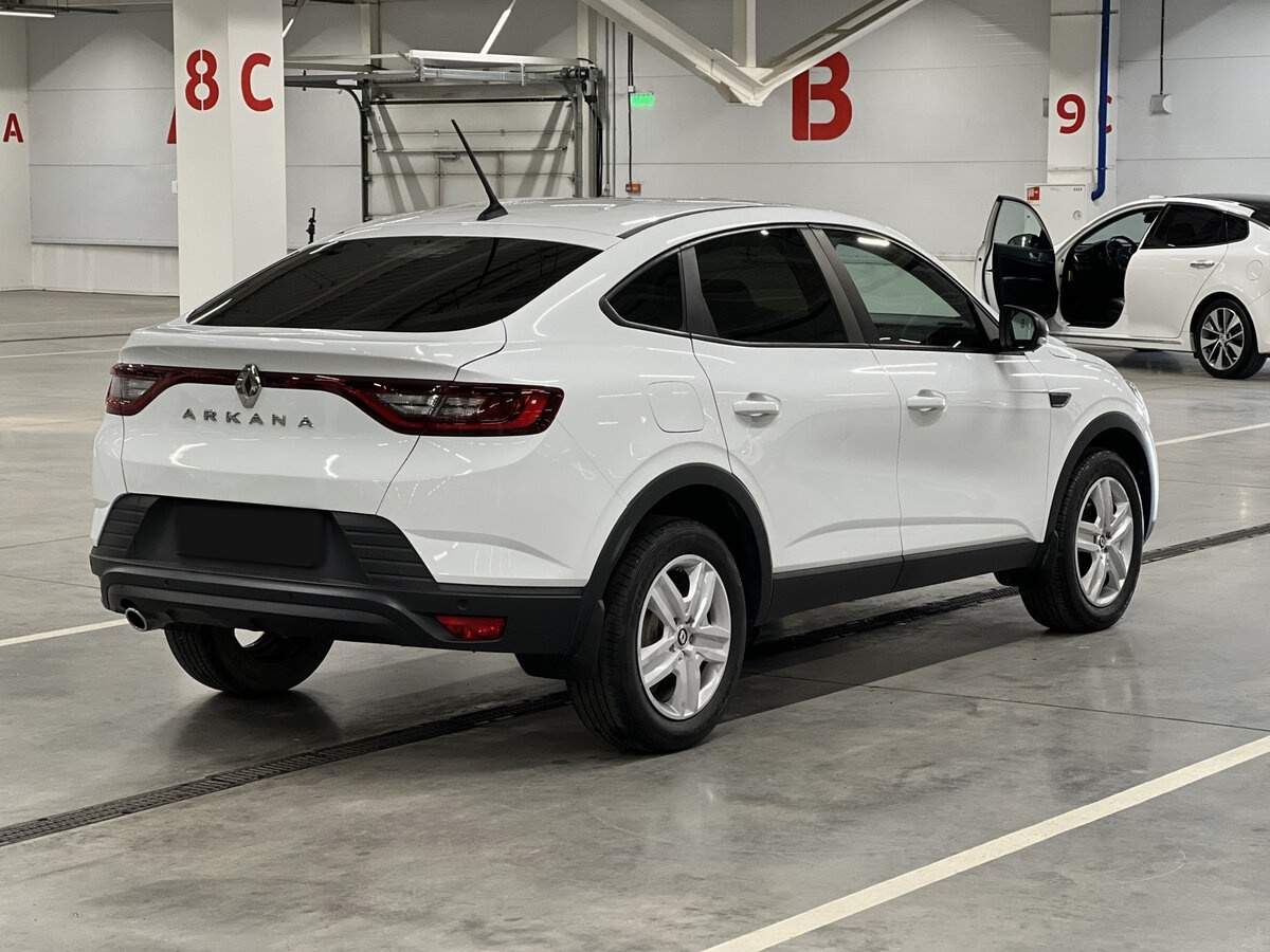 Б/У Рено Аркана 2020 года. Фото: #4