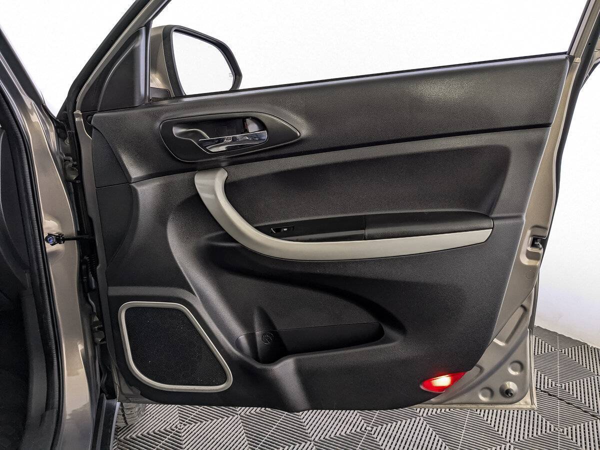 Б/У Чанган КС35 2015 года. Фото: #24