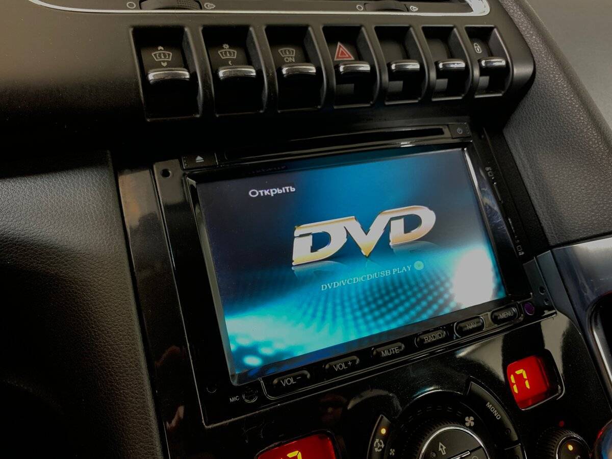 Б/У Пежо 3008 2014 года. Фото: #12