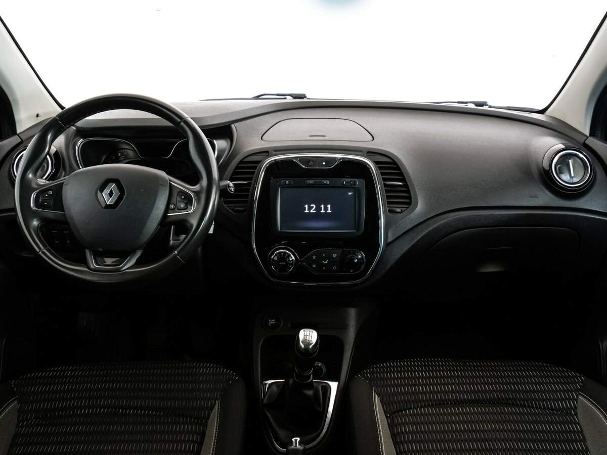 Б/У Рено Каптюр 2017 года. Фото: #9