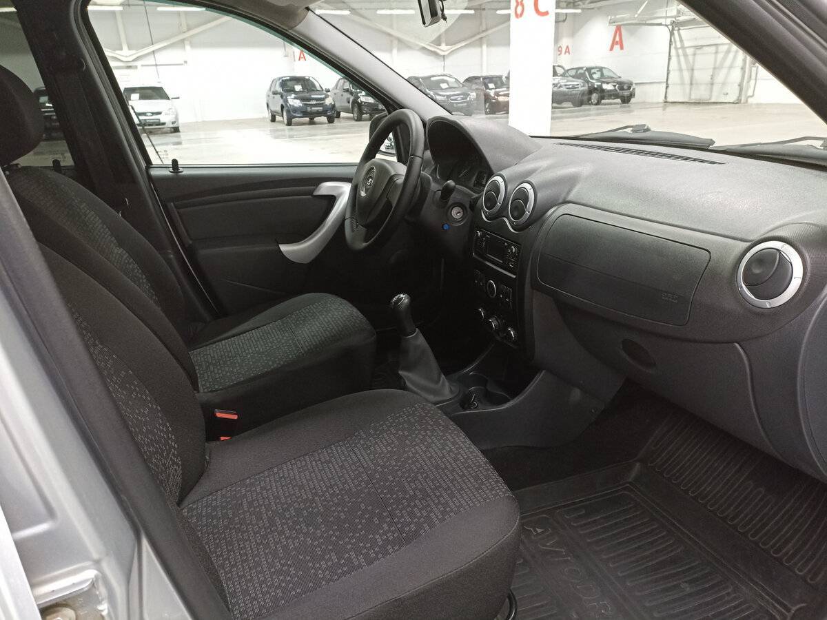 Б/У Лада (ВАЗ) Ларгус 2019 года. Фото: #10