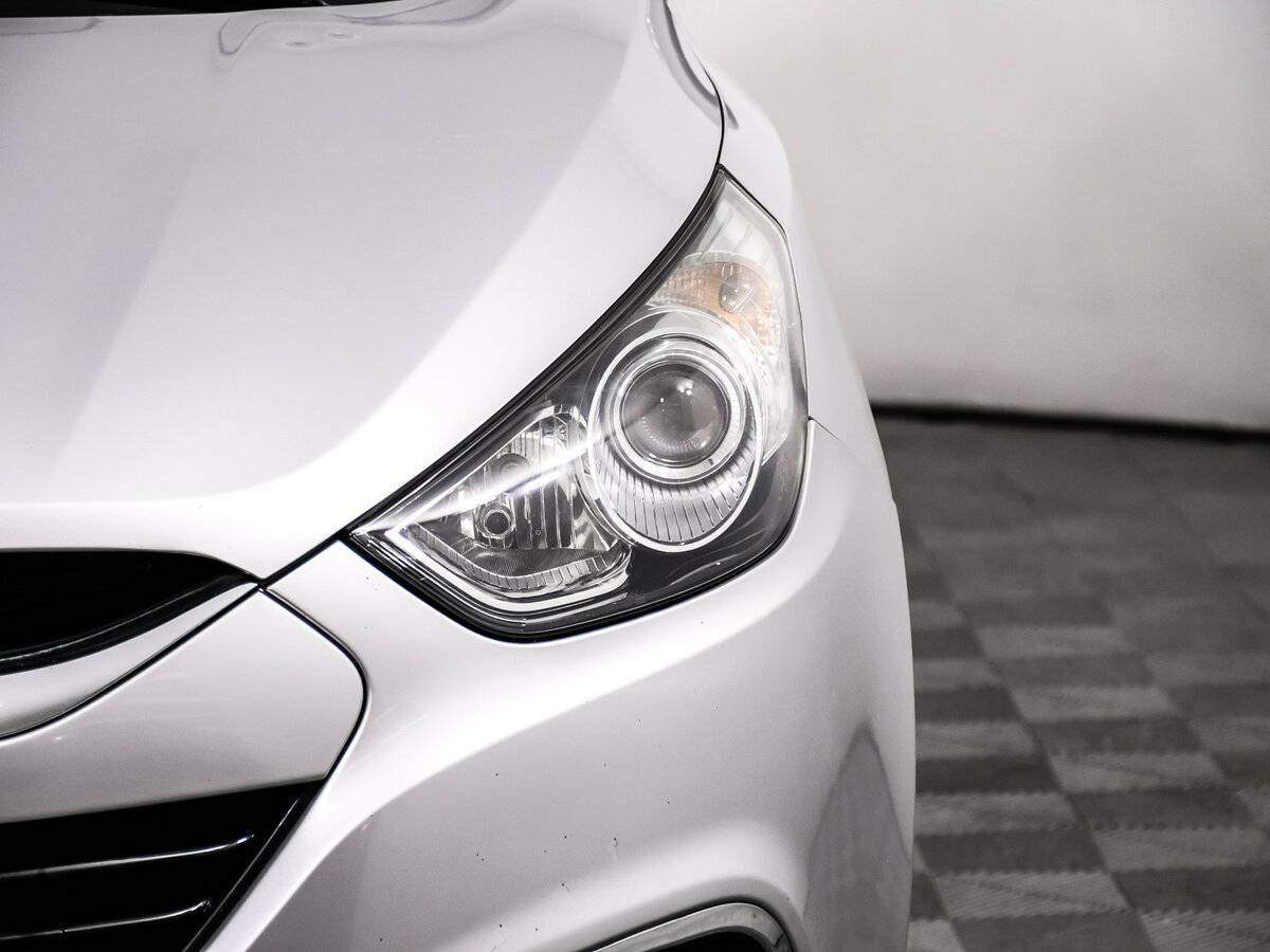 Б/У Хендай ай-икс35 2012 года. Фото: #14