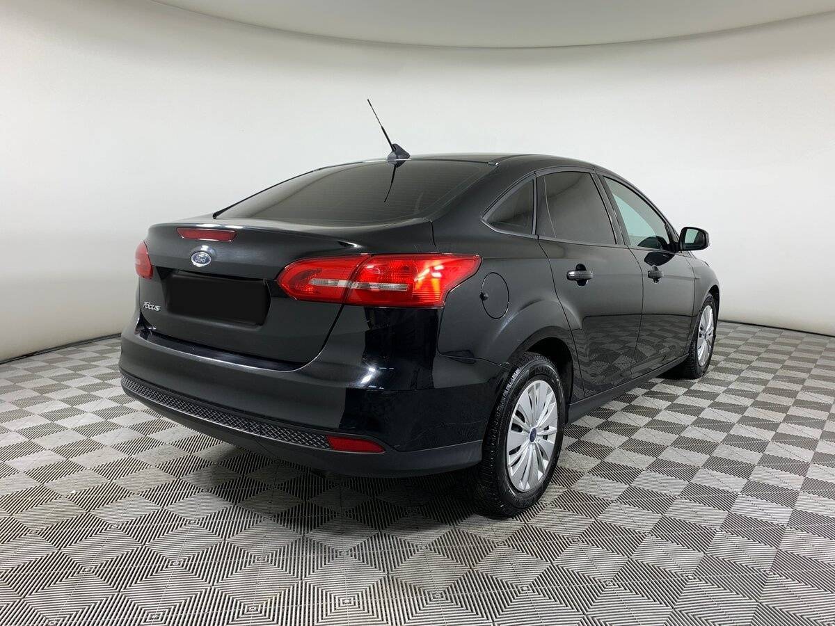 Б/У Форд Фокус 2017 года. Фото: #4