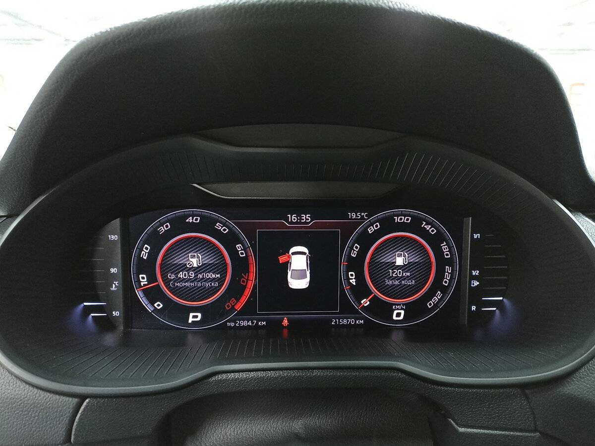 Б/У Шкода Октавия 2018 года. Фото: #12