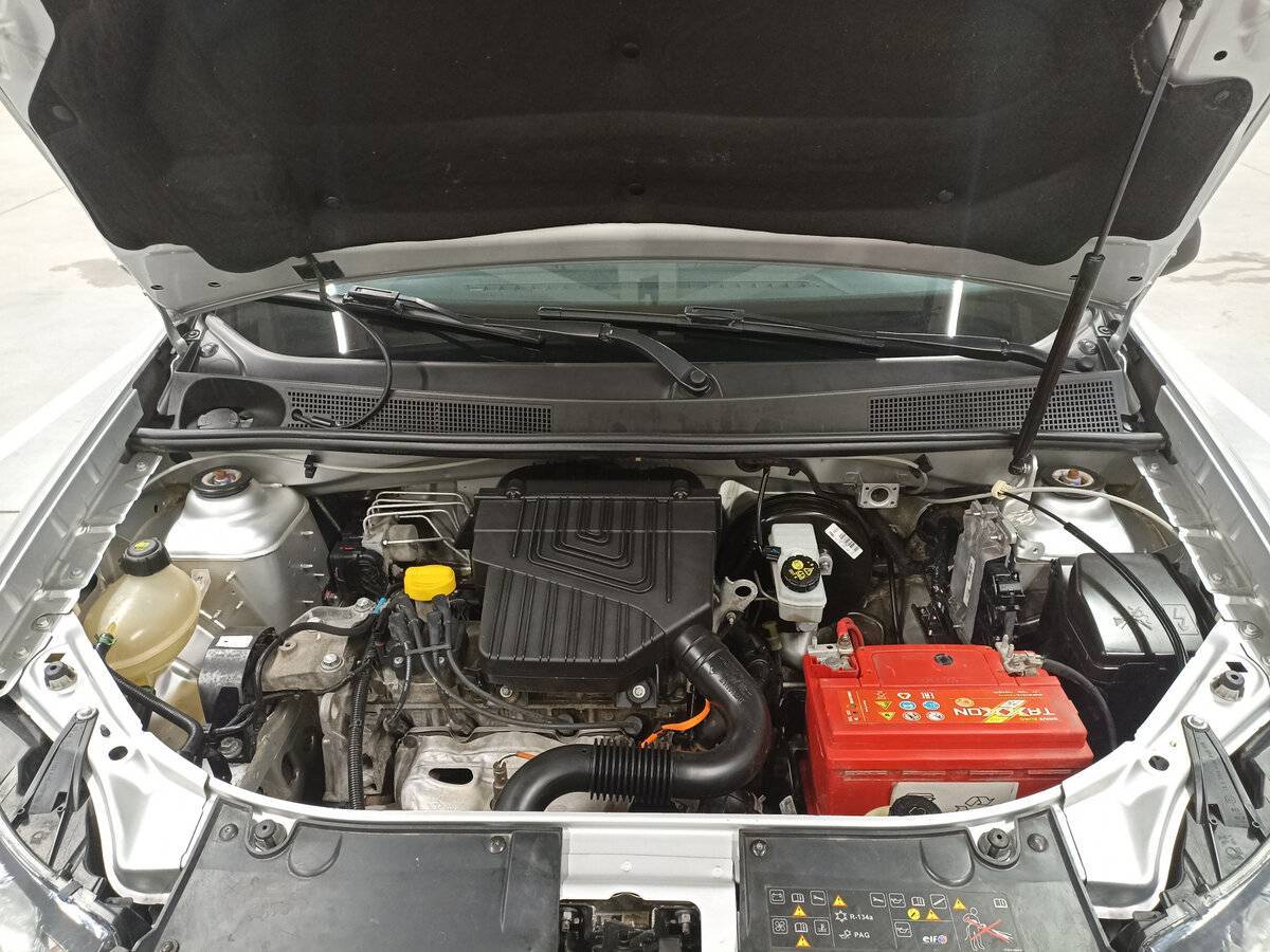 Б/У Рено Логан 2017 года. Фото: #8