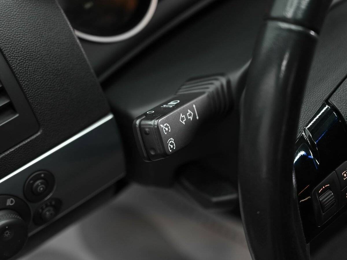 Б/У Опель Астра 2012 года. Фото: #8