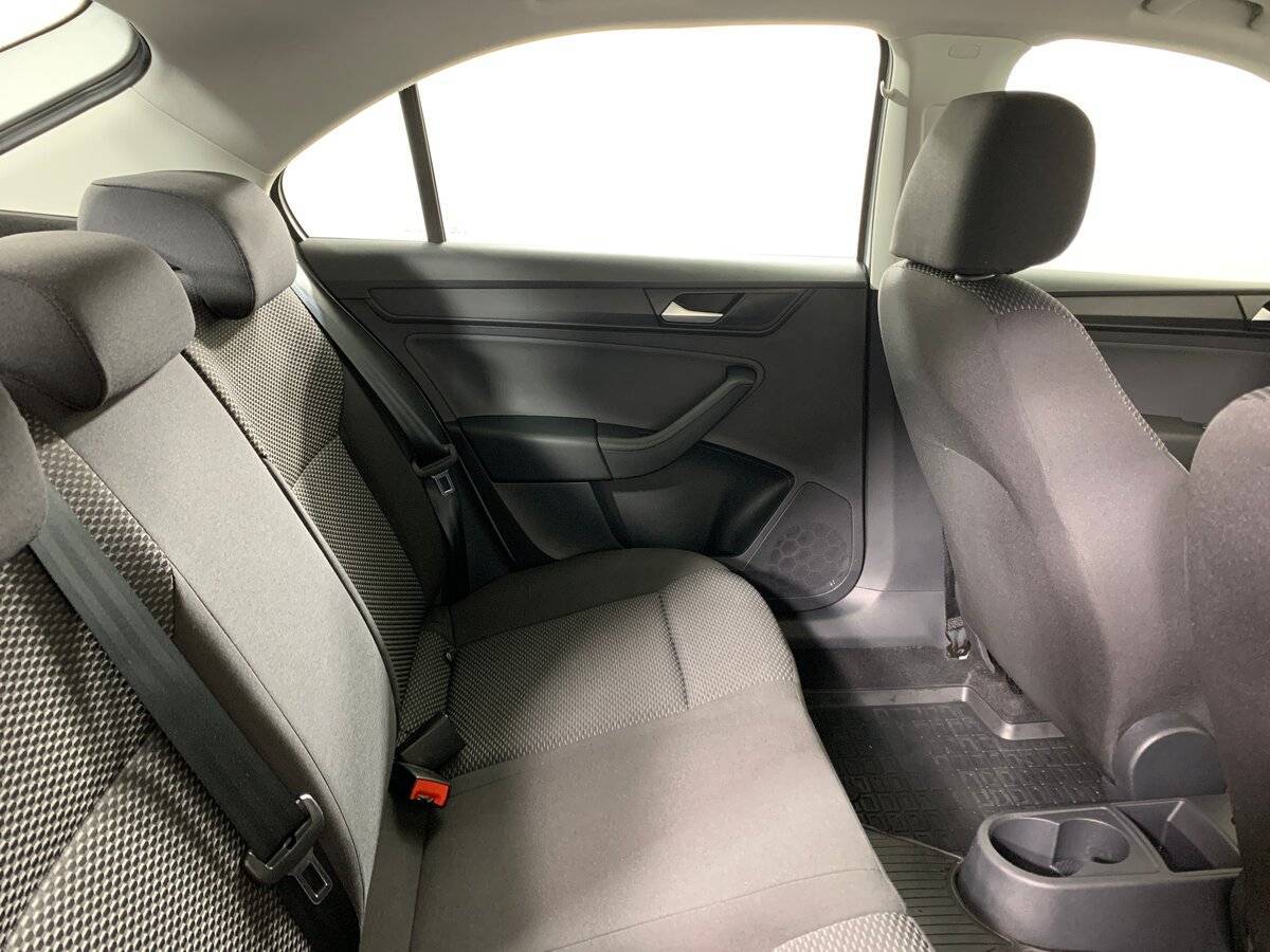 Б/У Фольксваген Поло 2021 года. Фото: #16