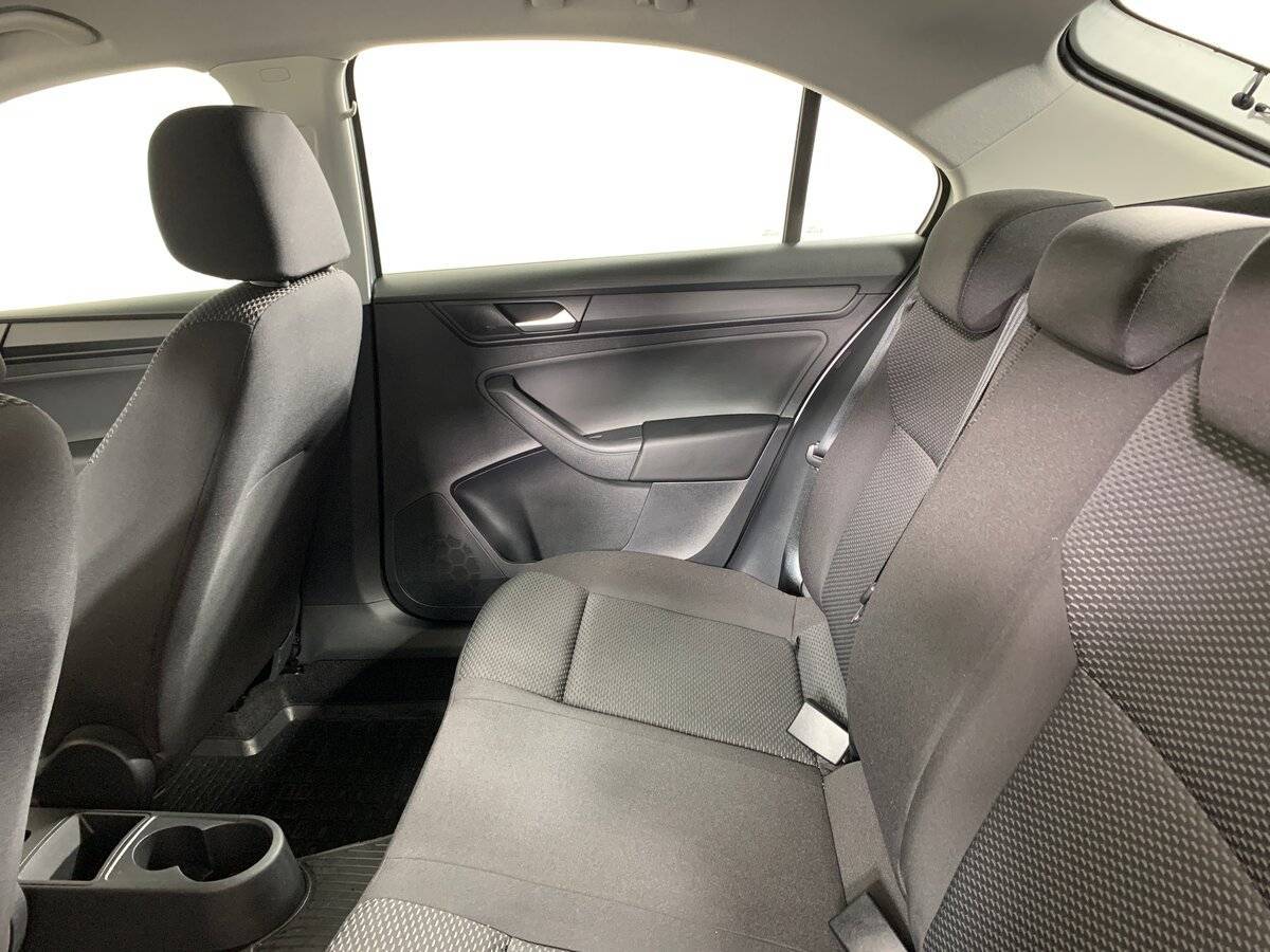 Б/У Фольксваген Поло 2021 года. Фото: #17