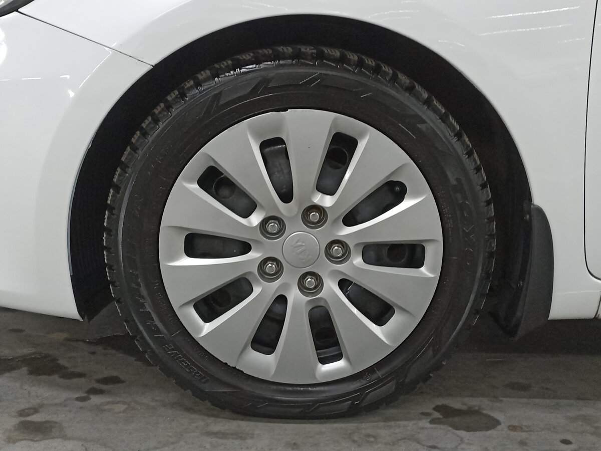 Б/У Киа Сид 2015 года. Фото: #17