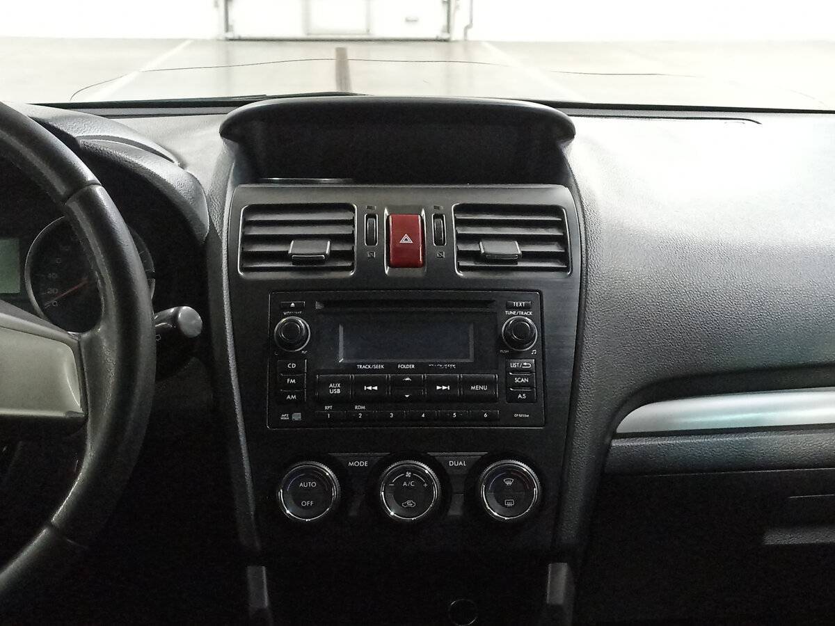 Б/У Субару Форестер 2014 года. Фото: #14