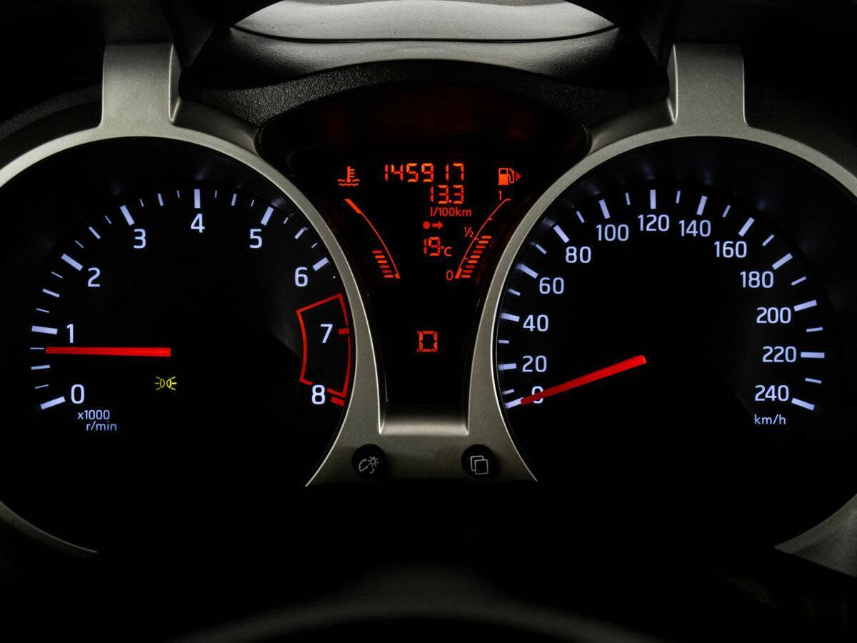 Б/У Ниссан Жук 2012 года. Фото: #19