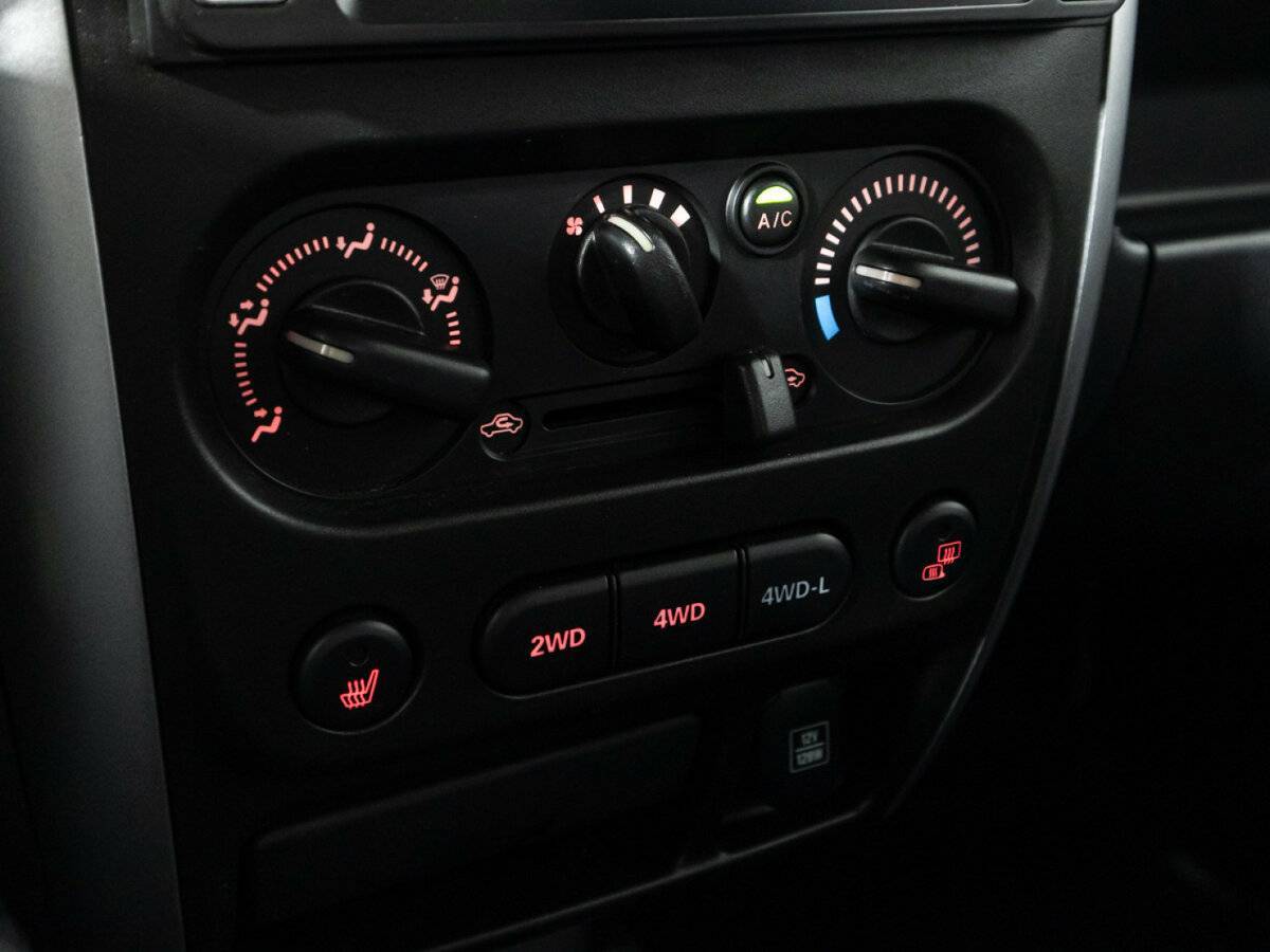 Б/У Сузуки Джимни 2012 года. Фото: #16