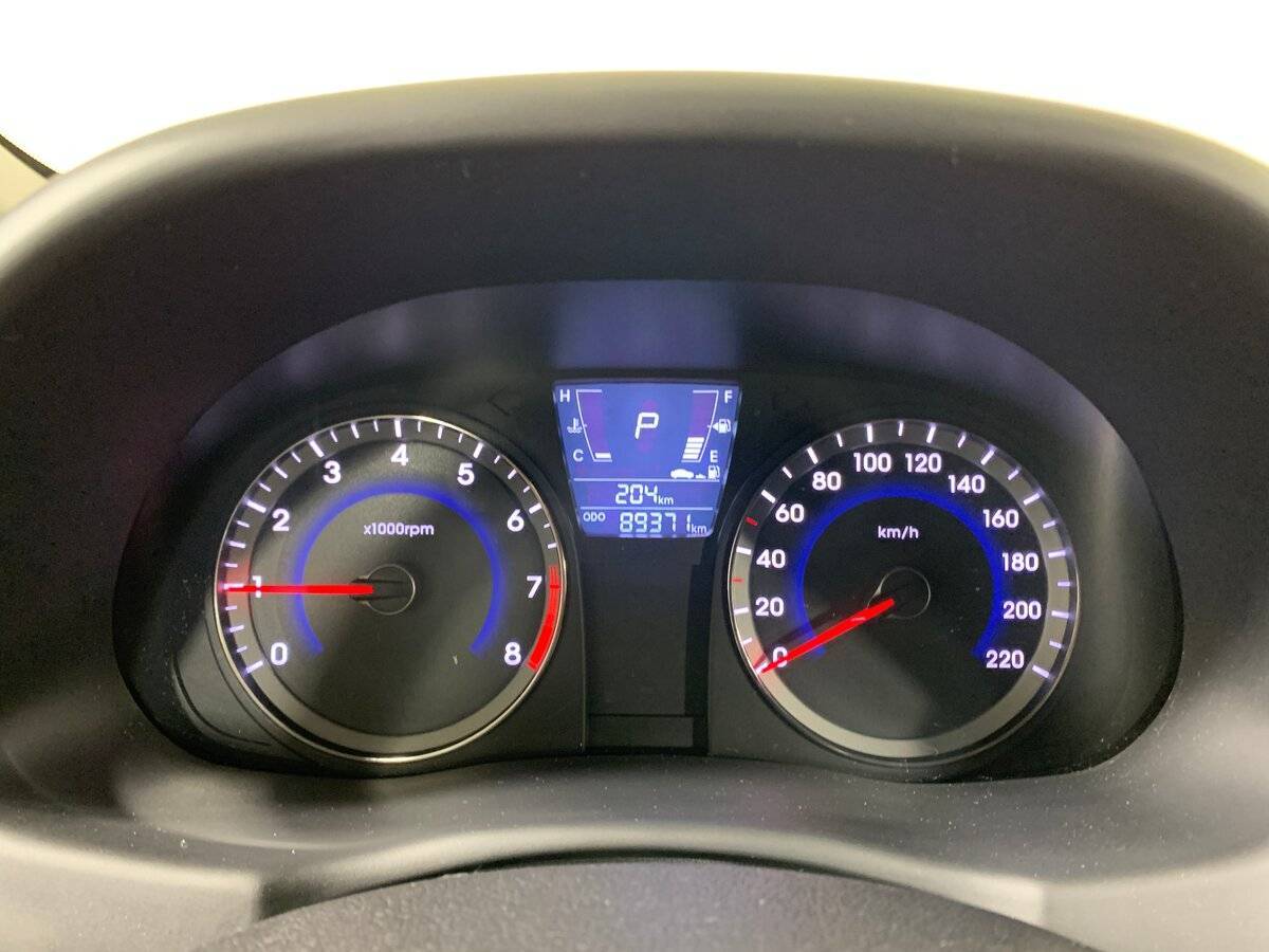 Б/У Хендай Солярис 2012 года. Фото: #13