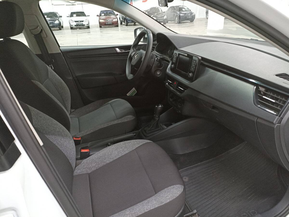 Б/У Шкода Рапид 2021 года. Фото: #10