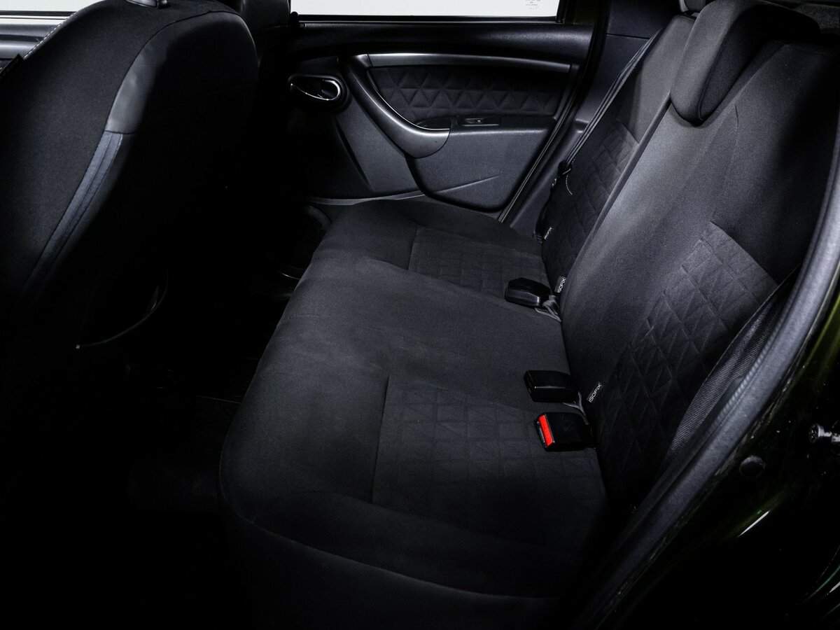 Б/У Рено Дастер 2015 года. Фото: #9