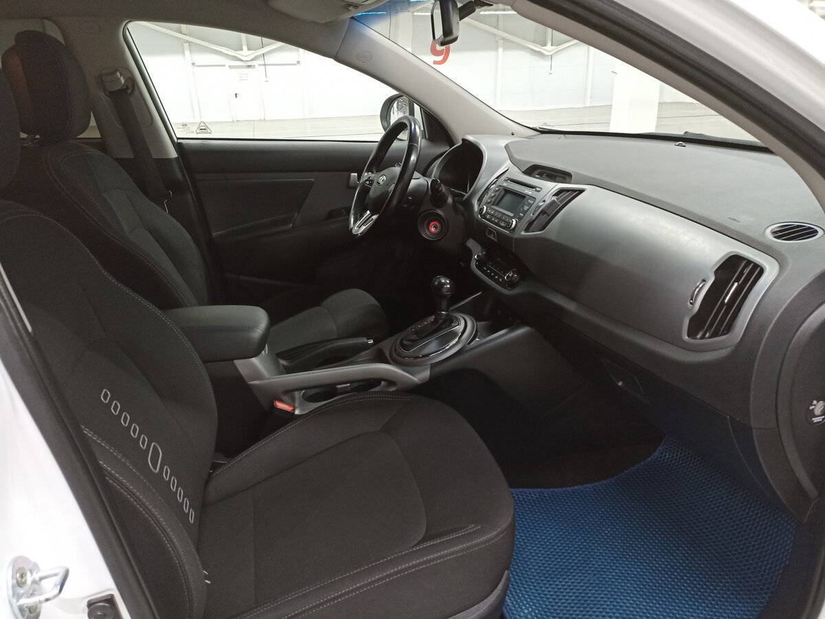 Б/У Киа Спортейдж 2015 года. Фото: #10