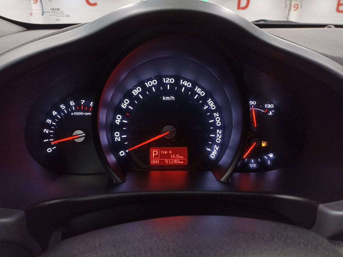 Б/У Киа Спортейдж 2015 года. Фото: #12