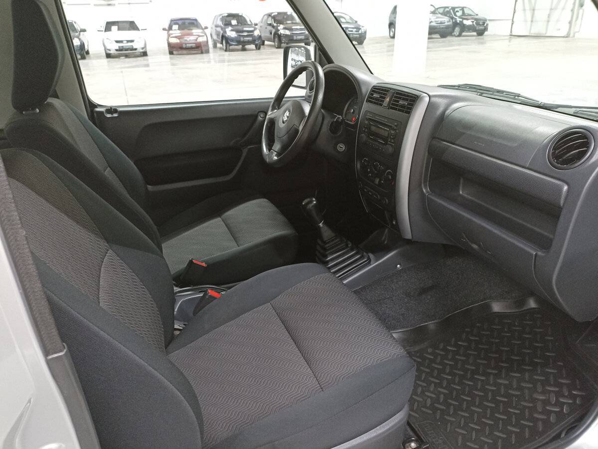 Б/У Сузуки Джимни 2013 года. Фото: #10