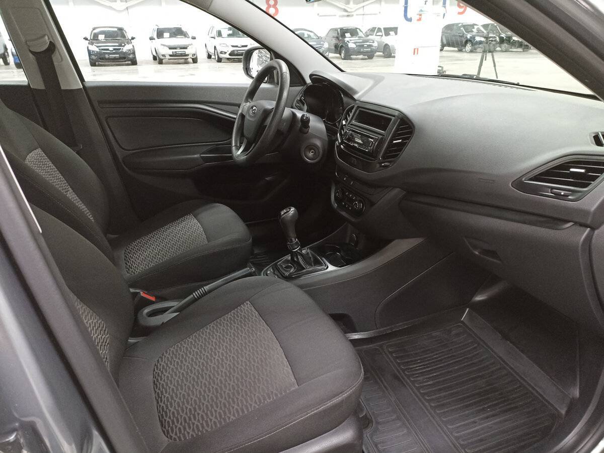 Б/У Лада (ВАЗ) Веста 2016 года. Фото: #10