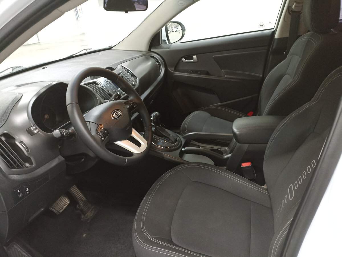 Б/У Киа Спортейдж 2013 года. Фото: #15