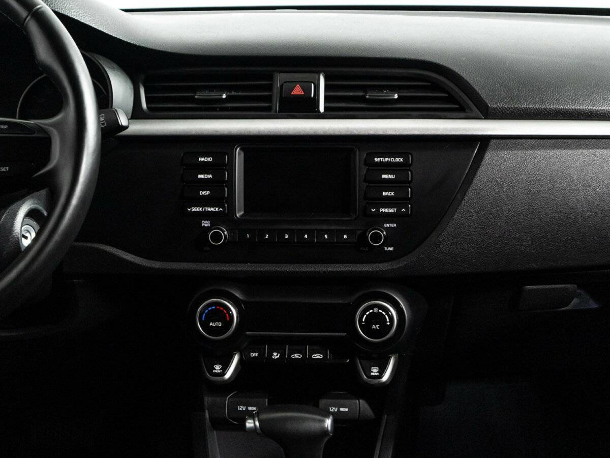 Б/У Киа Рио 2018 года. Фото: #13