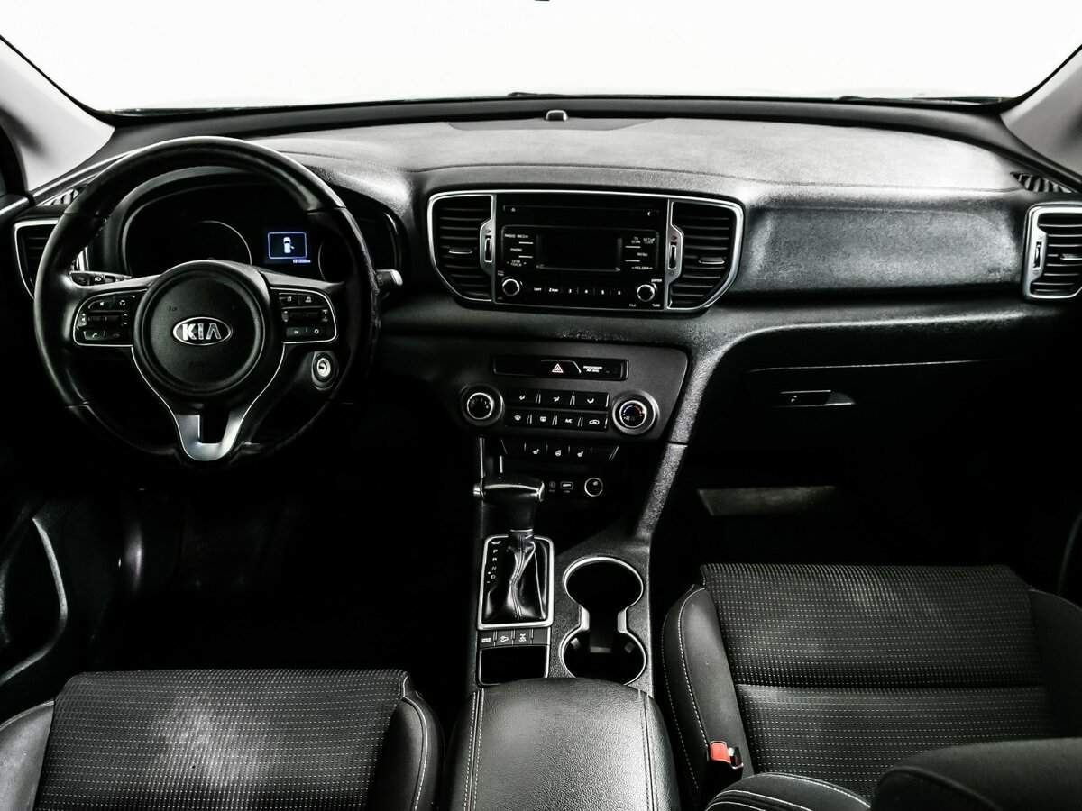 Б/У Киа Спортейдж 2016 года. Фото: #10