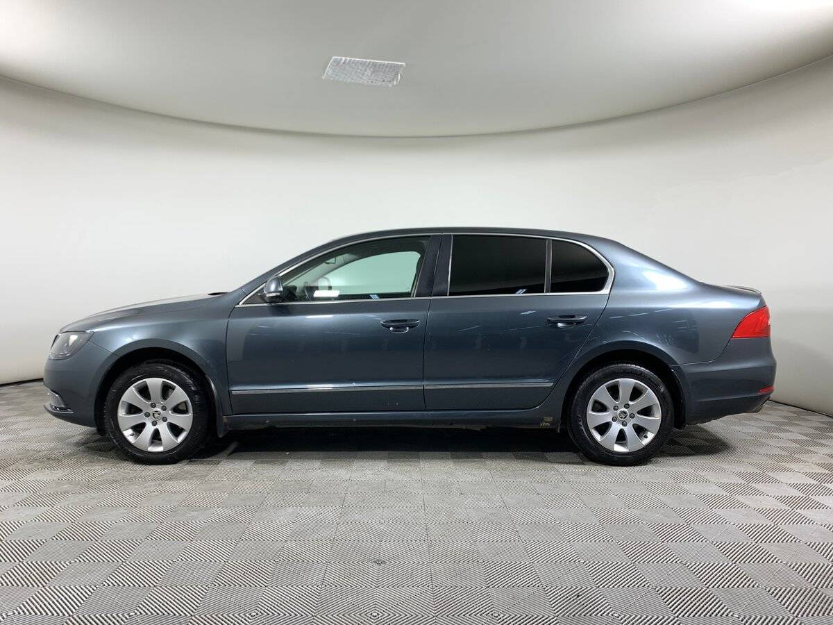 Б/У Шкода Суперб 2014 года. Фото: #6