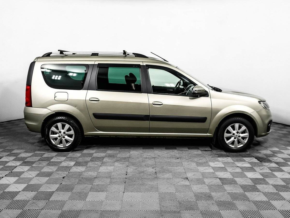 Б/У Лада (ВАЗ) Ларгус 2021 года. Фото: #3