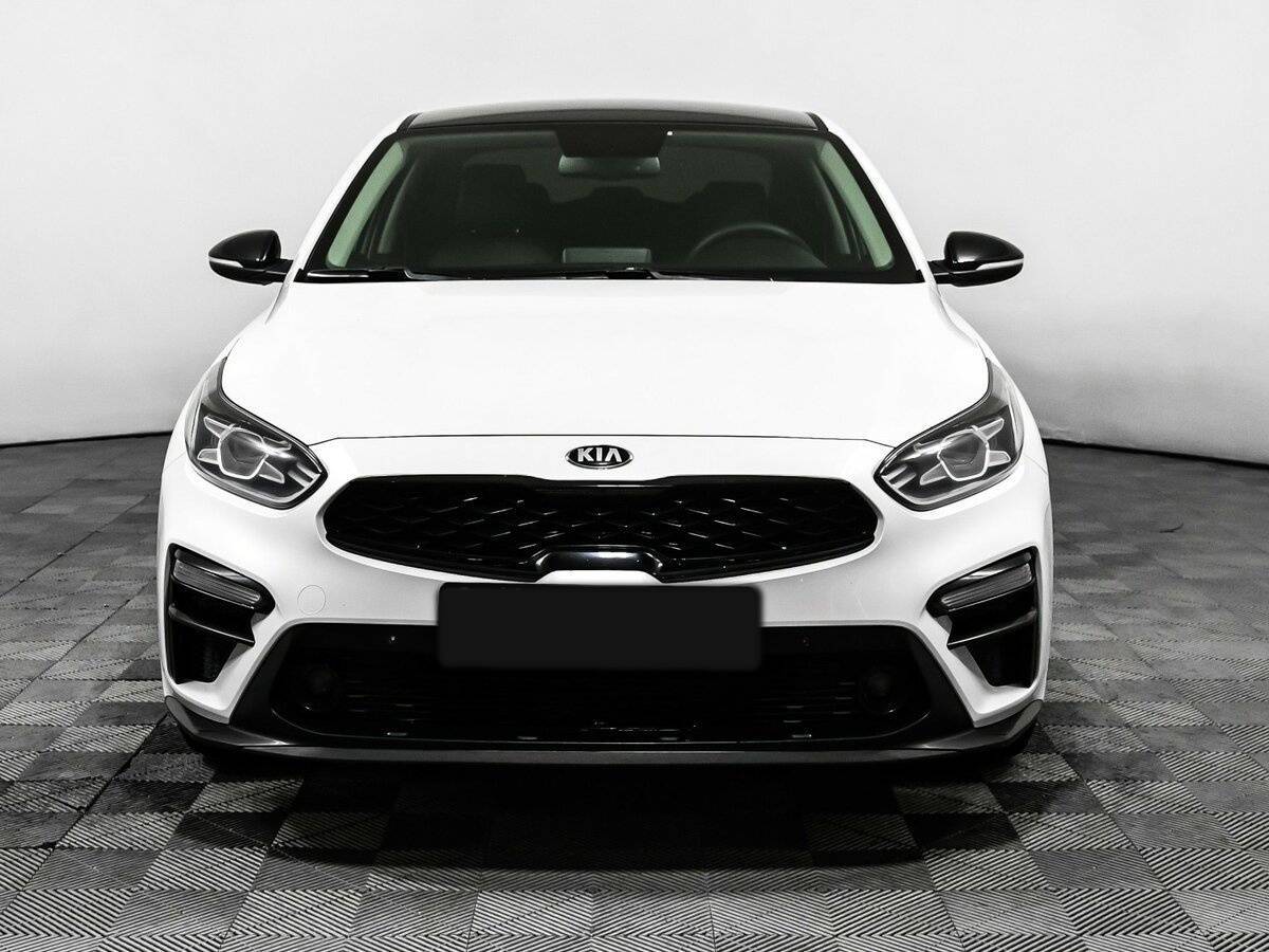 Б/У Киа Церато 2018 года. Фото: #1