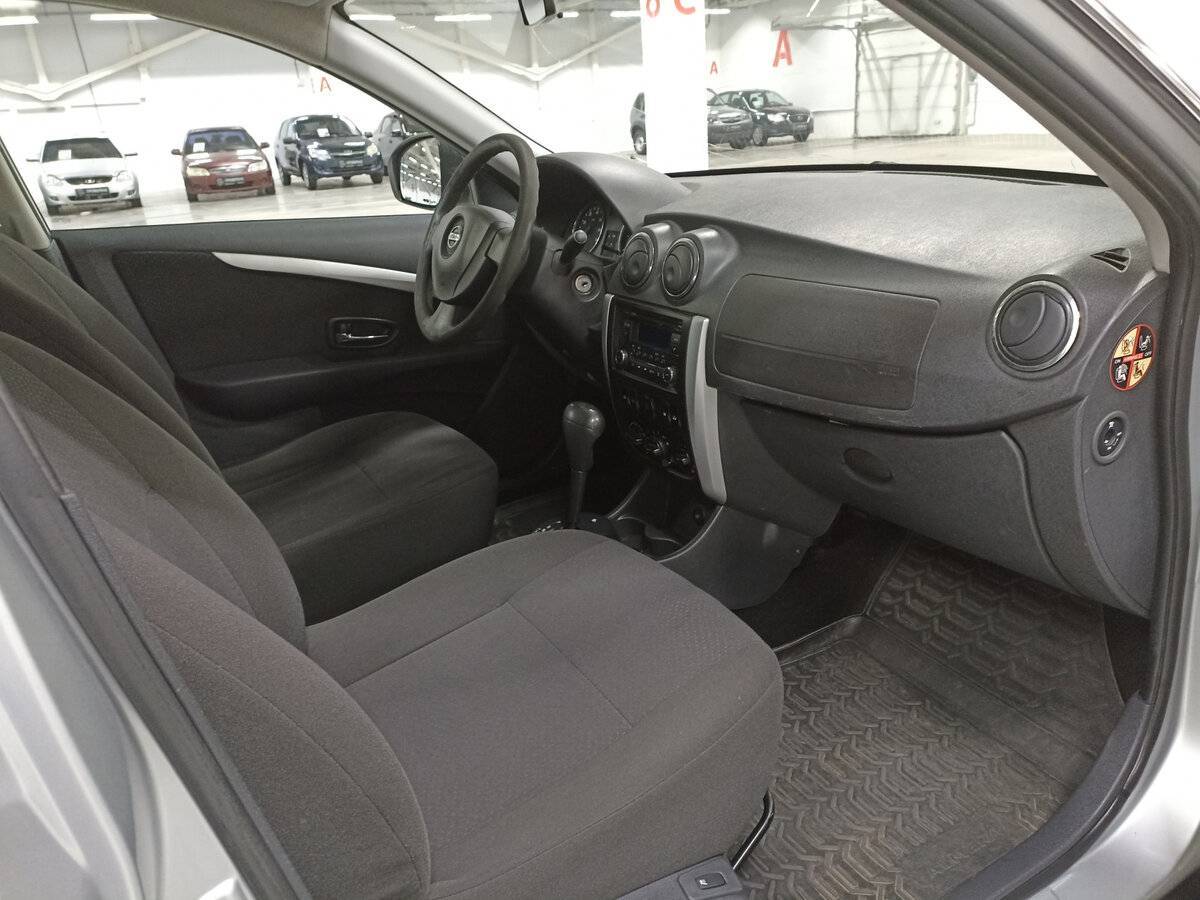 Б/У Ниссан Альмера 2017 года. Фото: #10