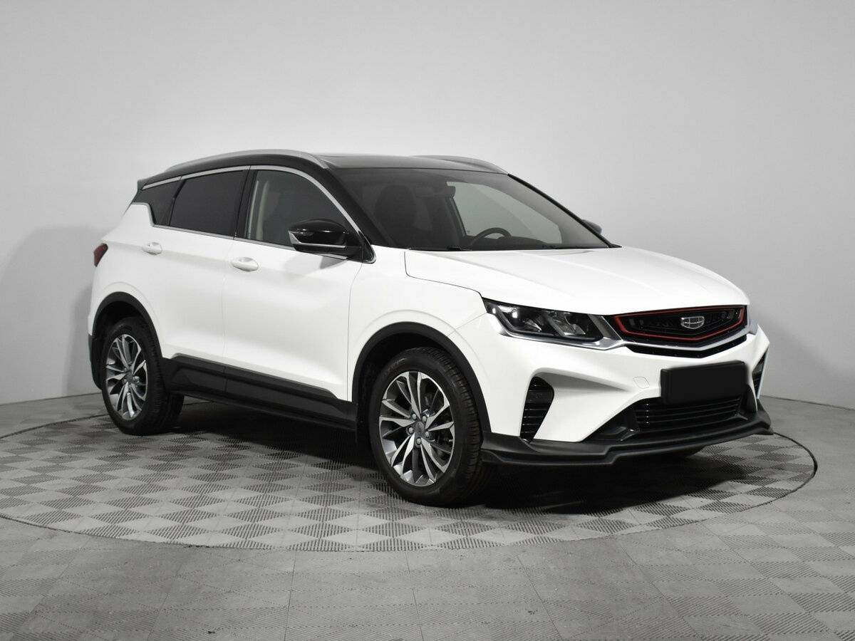 Б/У Джили Кулрэй 2021 года. Фото: #2