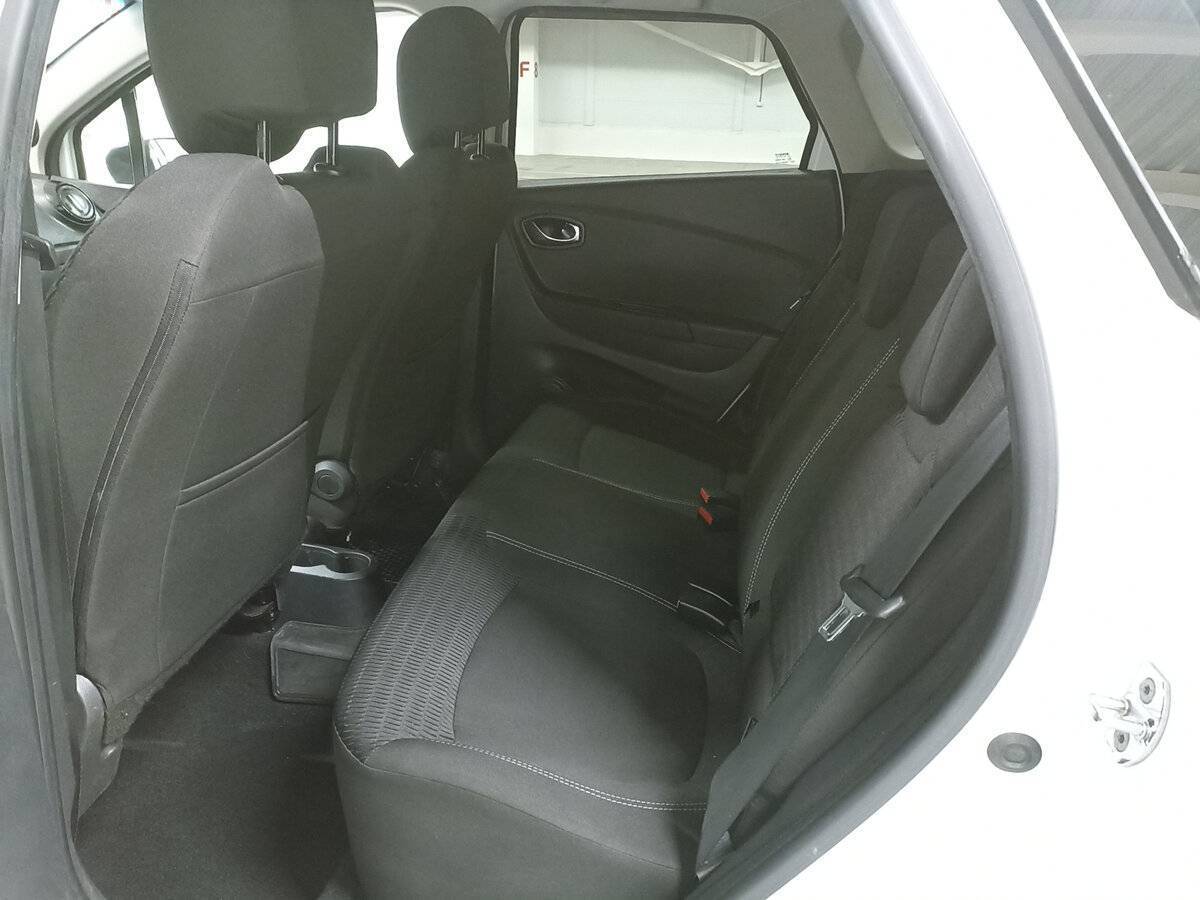 Б/У Рено Каптюр 2018 года. Фото: #11