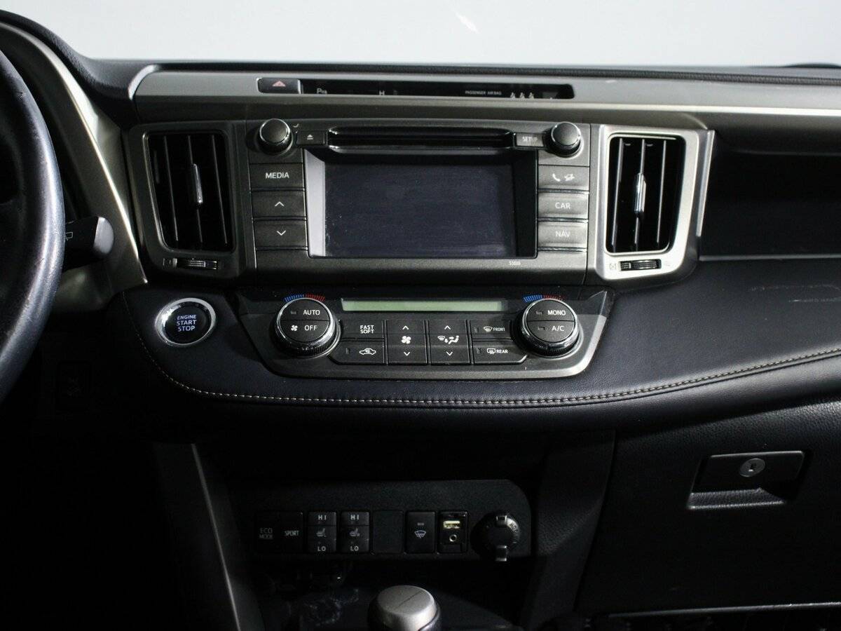 Б/У Тойота Рав4 2013 года. Фото: #12