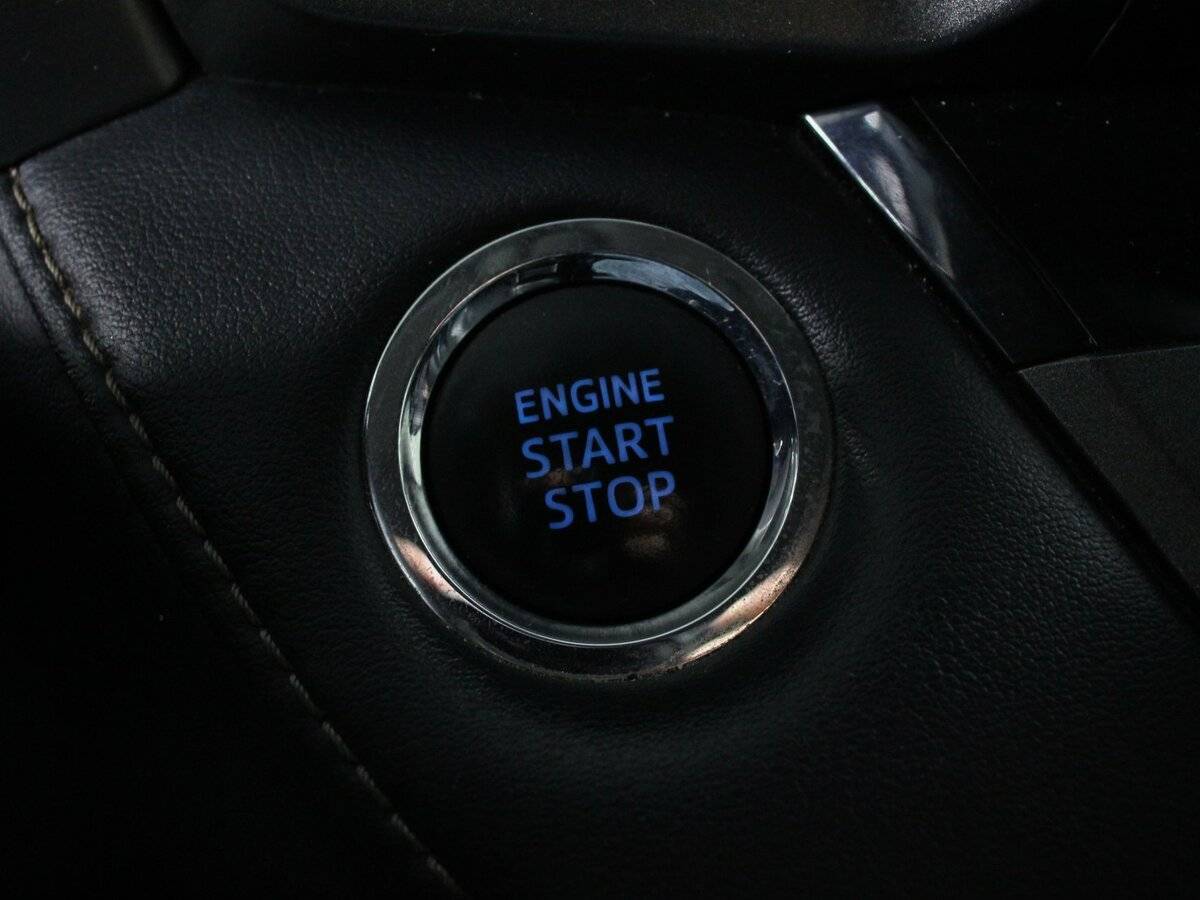 Б/У Тойота Рав4 2013 года. Фото: #17