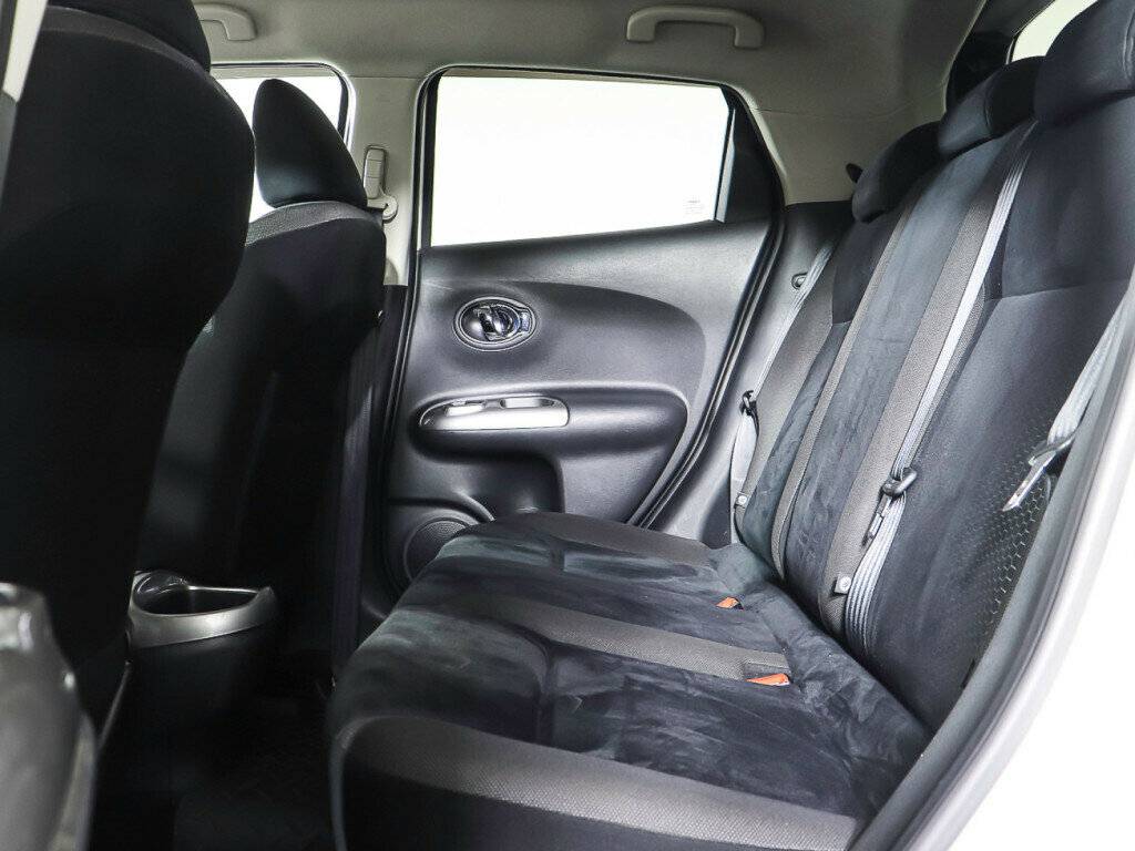 Б/У Ниссан Жук 2012 года. Фото: #10