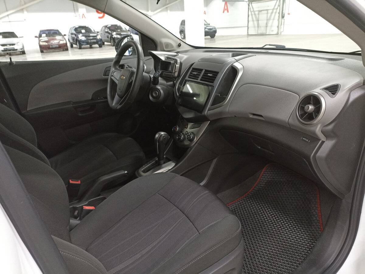 Б/У Шевроле Авео 2012 года. Фото: #10