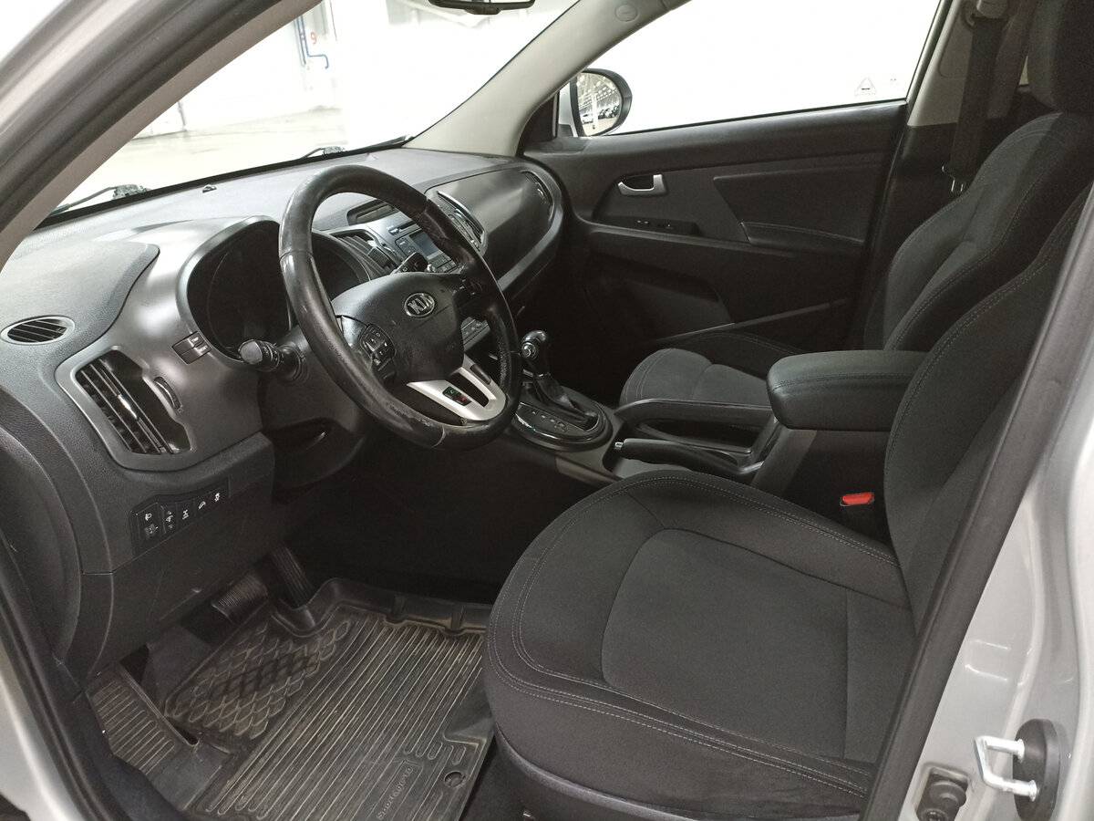 Б/У Киа Спортейдж 2013 года. Фото: #15