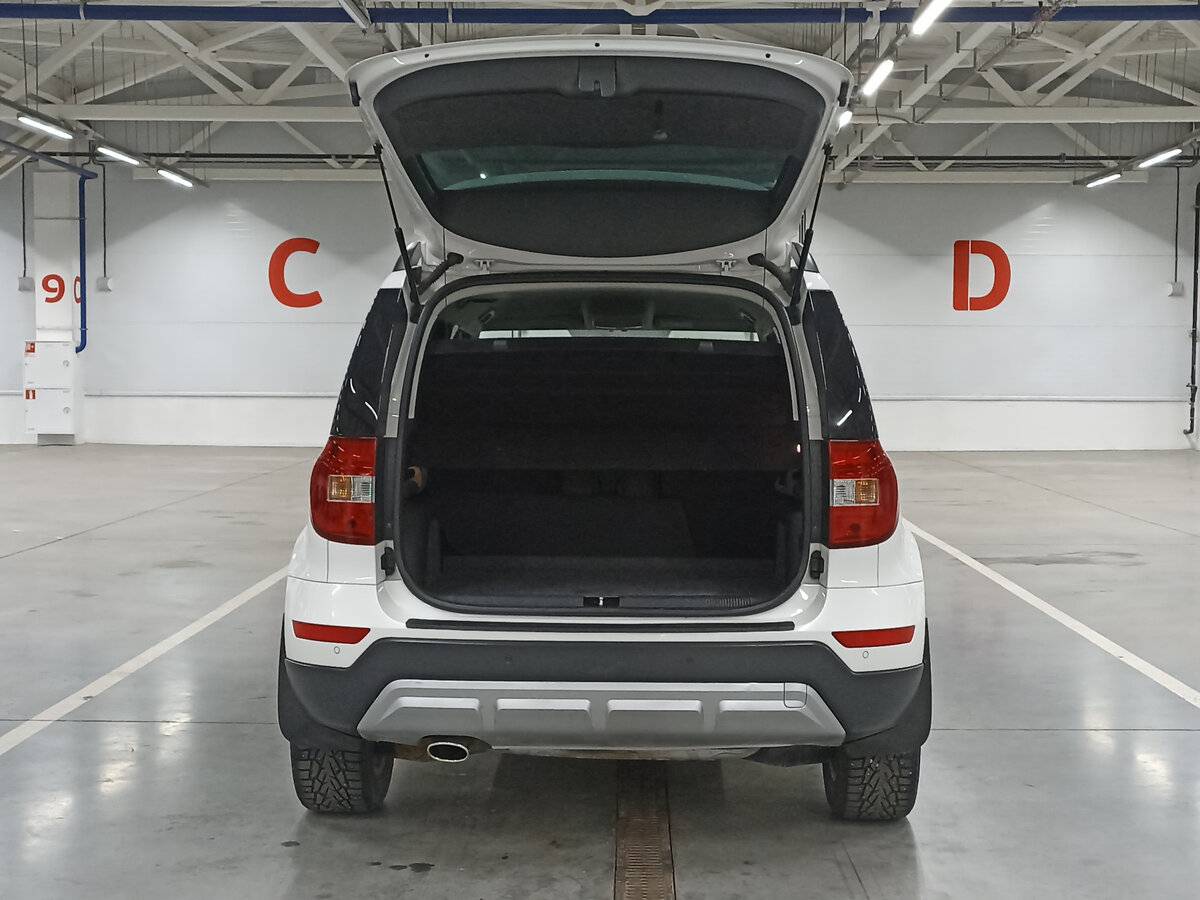 Б/У Шкода Йети 2015 года. Фото: #9