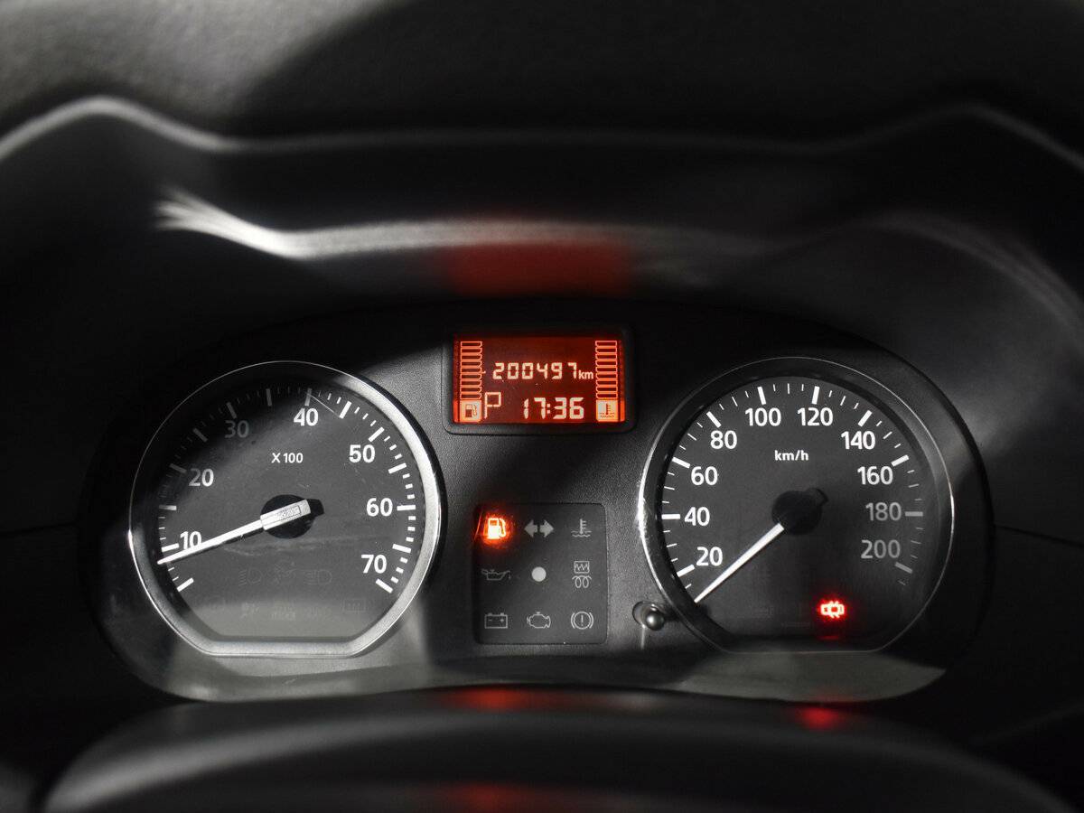 Б/У Ниссан Террано 2014 года. Фото: #12