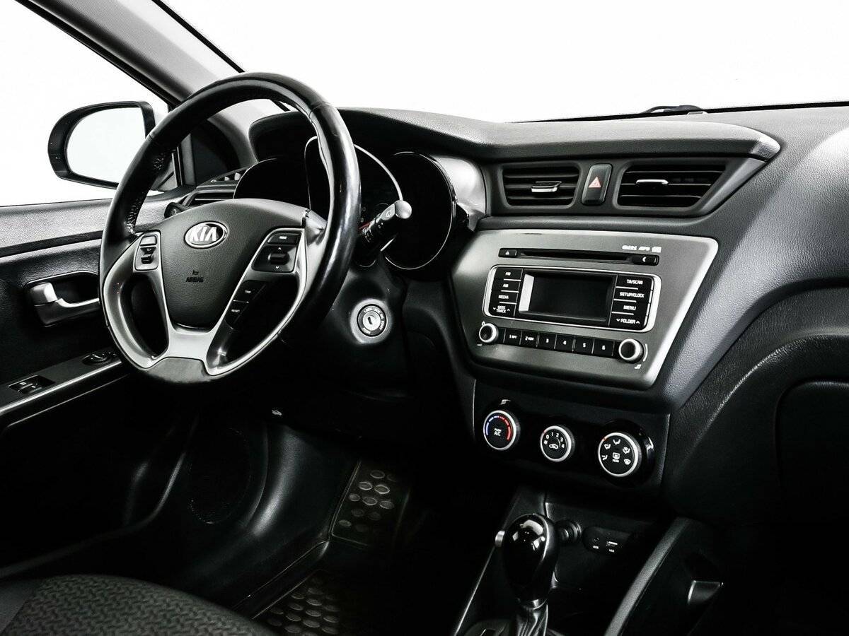 Б/У Киа Рио 2017 года. Фото: #8